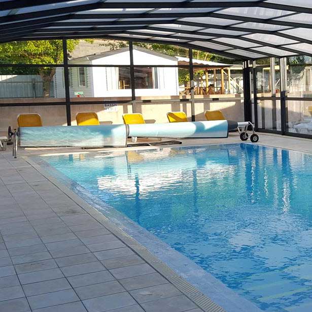 le Petit dauphin les services du camping naturiste La Palmyre Royan Charente-Maritime